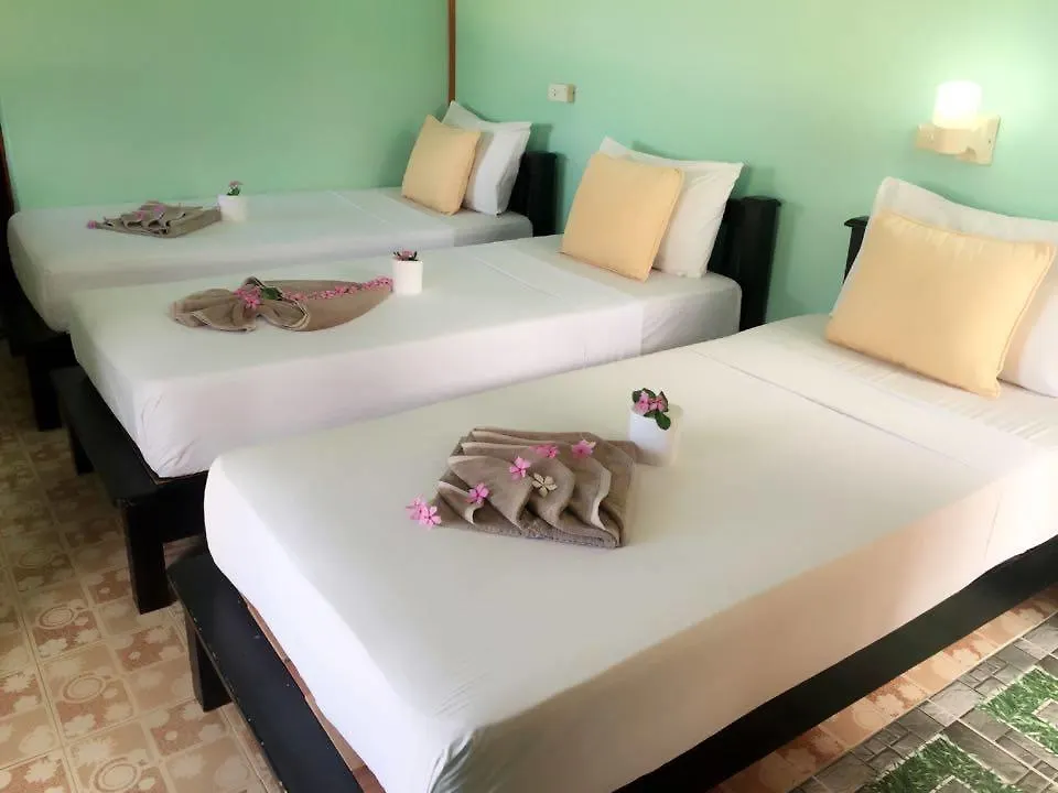 Golden Hill Guesthouse Phi Phi Don Guest house
